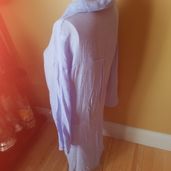 Beautiful soft blouse - Picture 5 of 5